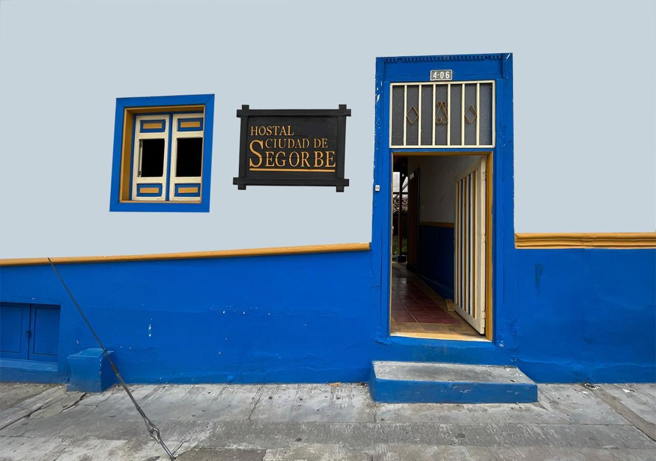 Hostal Ciudad De Segorbe Саленто Екстер'єр фото