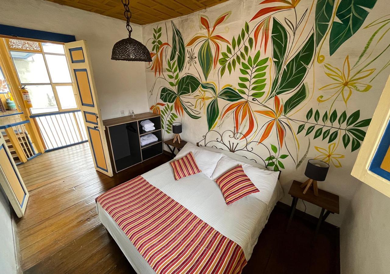 Hostal Ciudad De Segorbe Саленто Екстер'єр фото