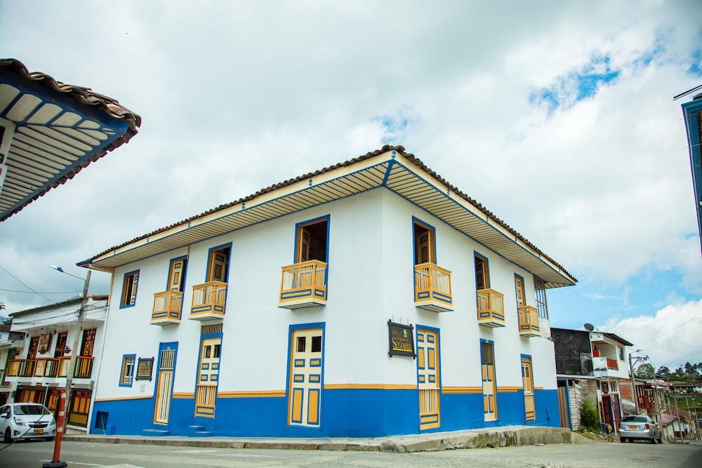 Hostal Ciudad De Segorbe Саленто Екстер'єр фото