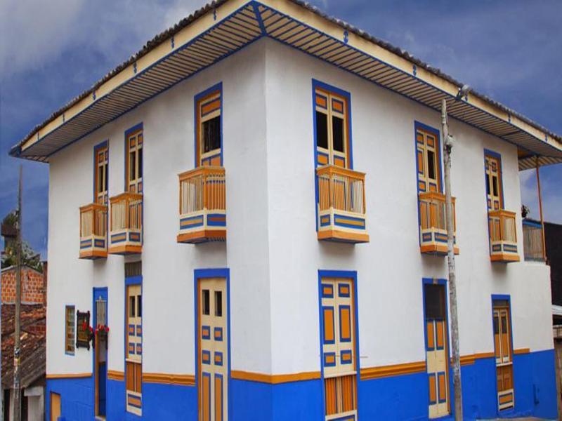 Hostal Ciudad De Segorbe Саленто Екстер'єр фото